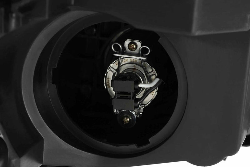 DODGE RAM 1500 (19+): ALPHAREX PRO HEADLIGHTS